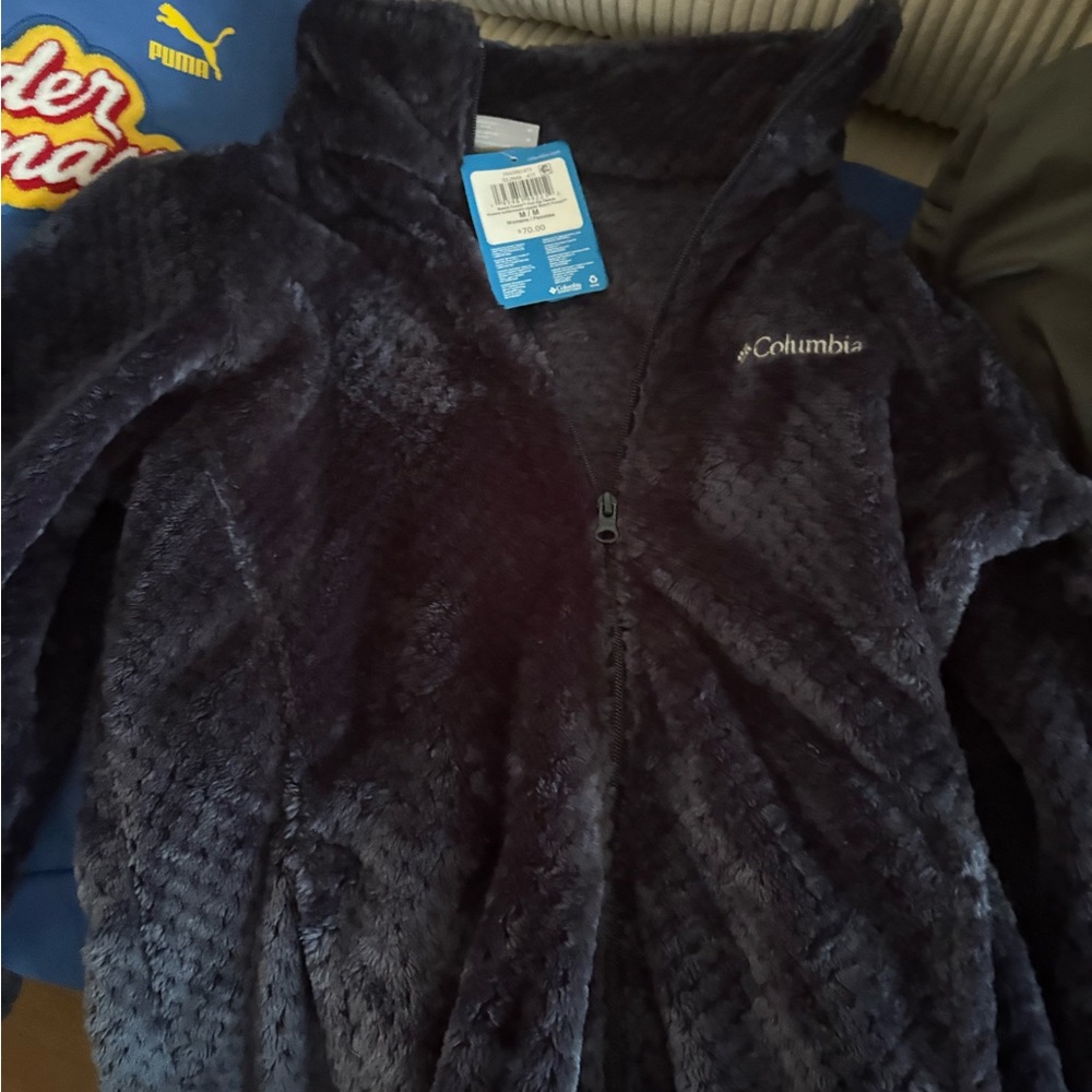 Women NWT Columbia zip up fleece jacket